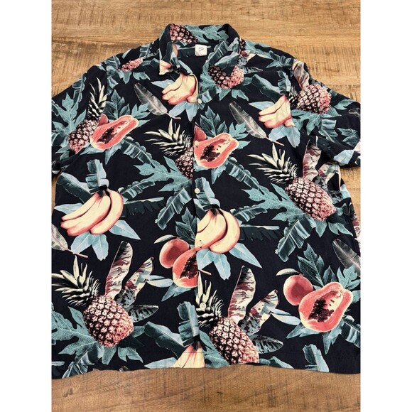 H&M Hawaiian Shirt Mens XL Black Floral Short Sleeve Fruit Tropical Vacation - Picture 3 of 9